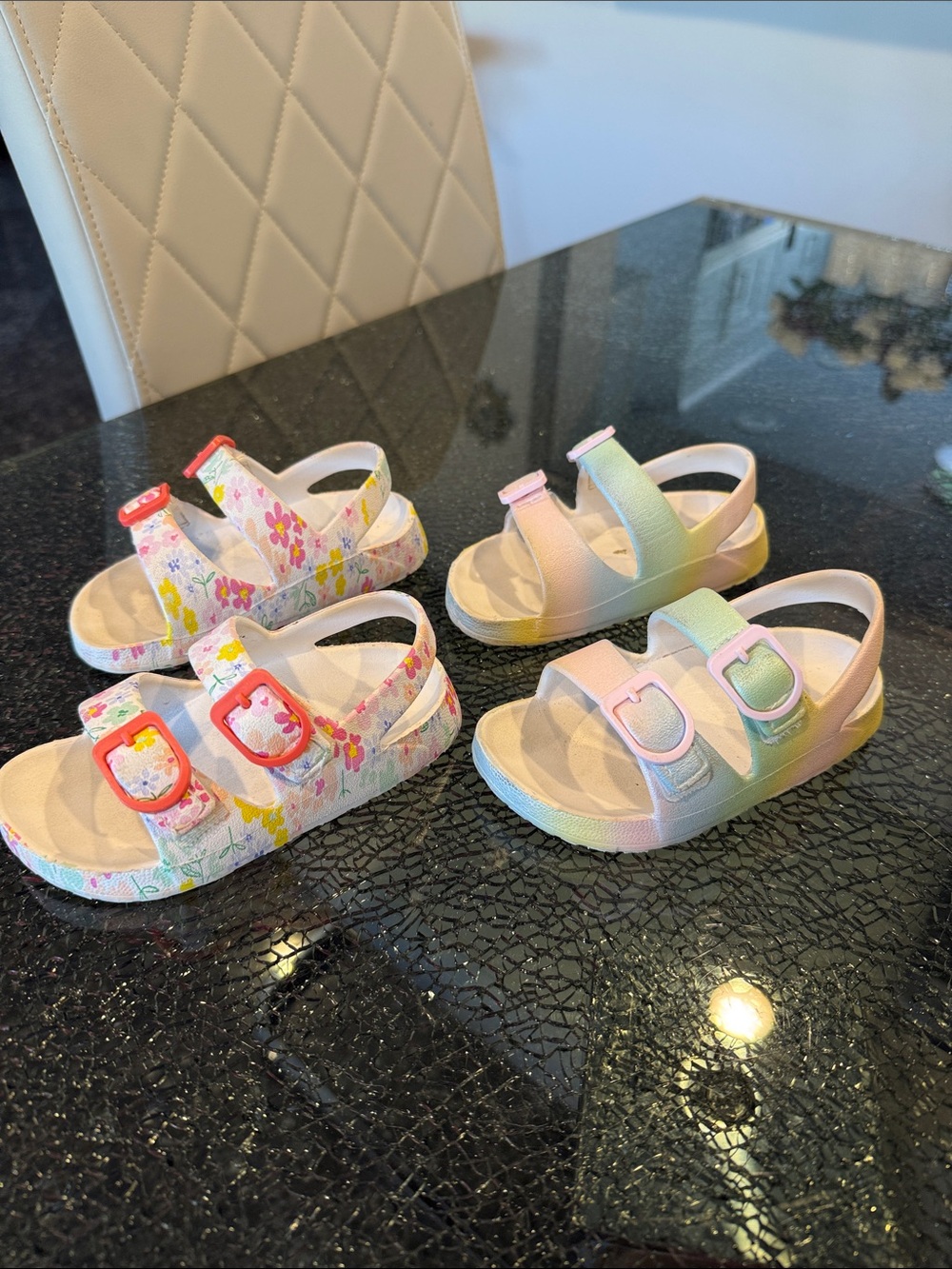 Sz 6 2 pairs Kids' Pastel Floral & Gradient Double-Strap Sandals